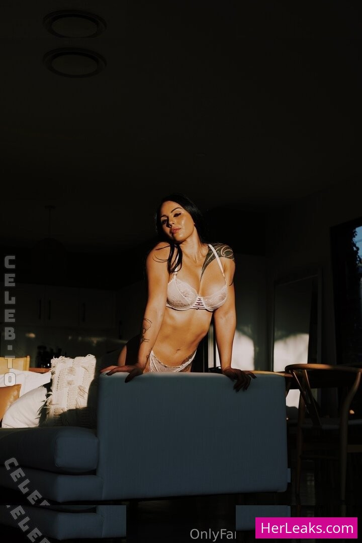 Cherneka "Sugar Neekz" Johnson - Image 2