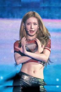 Cho Mi-yeon - Image 30