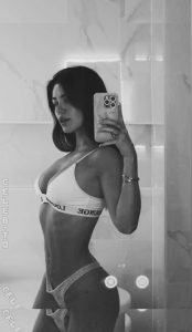 Clarissa Bea - Image 138