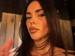Clarissa Bea - Image 32