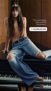 Dakota Johnson - Image 125