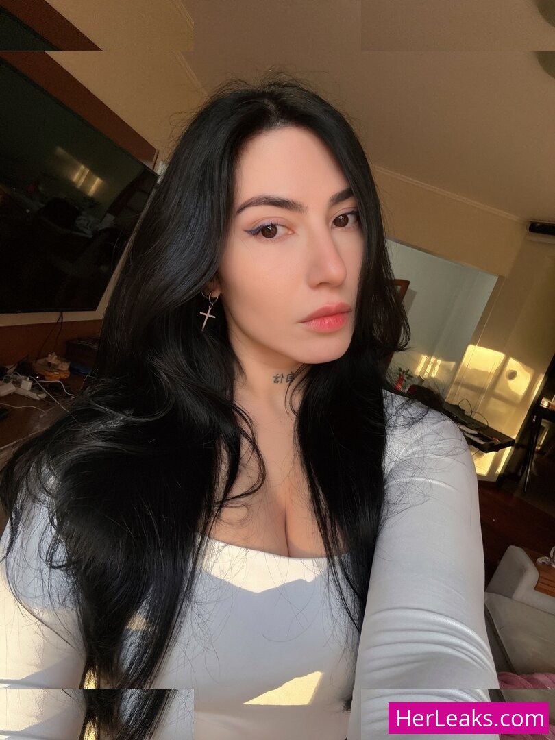 Danielle Vedovelli - Image 171