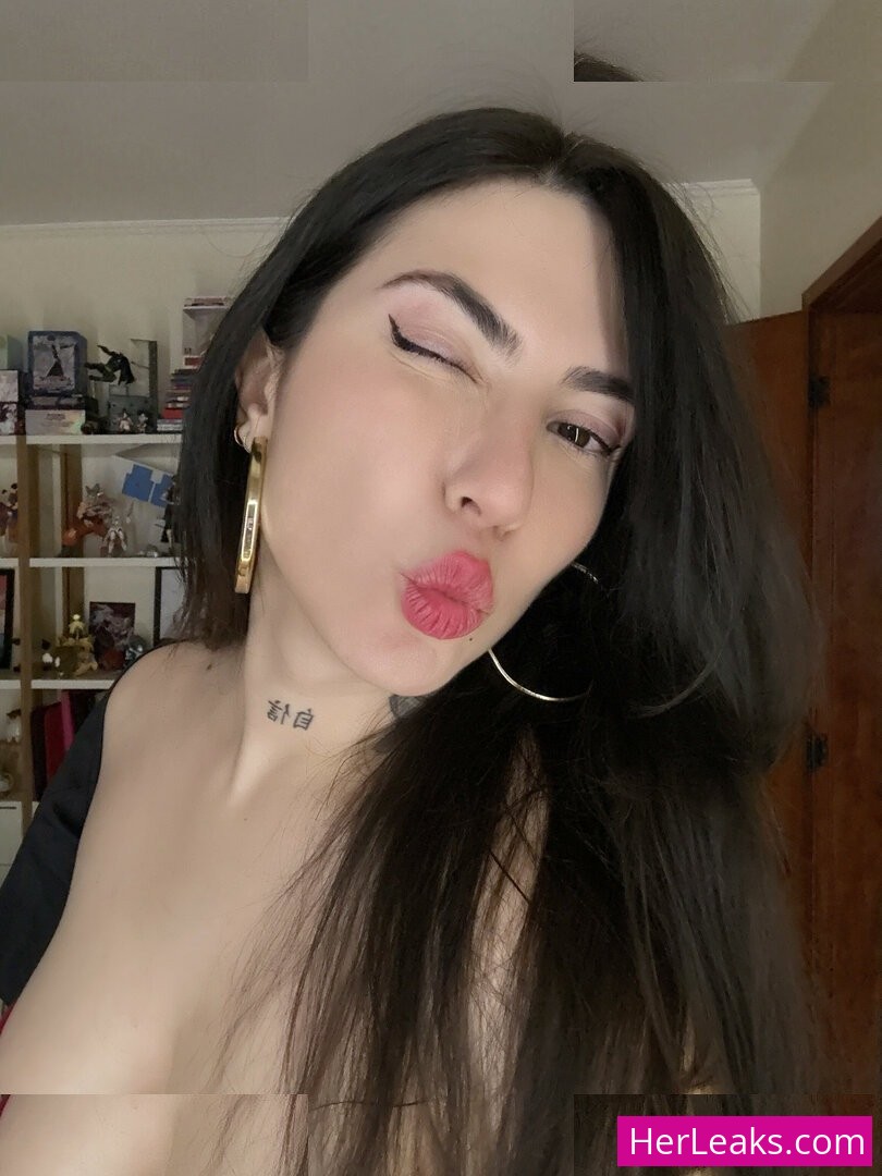 Danielle Vedovelli - Image 136