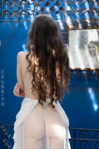 Emily Bloom - Image 570