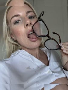 Emily Walters - Image 190