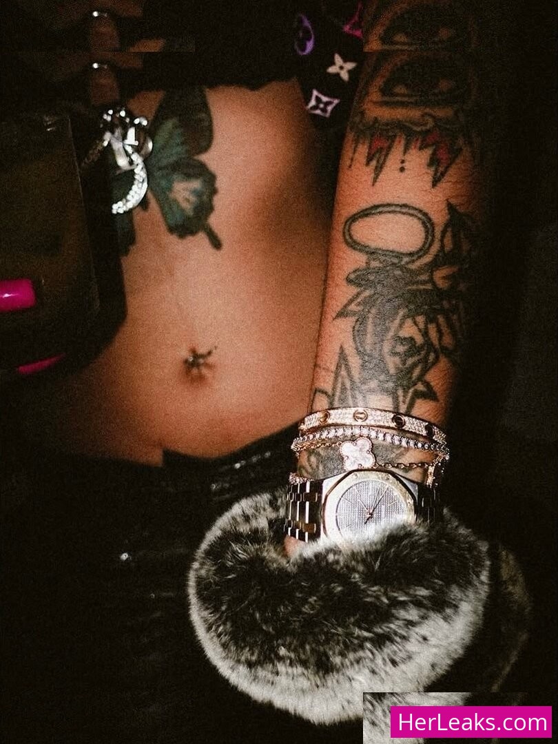 Giovanna Ramos - Image 17