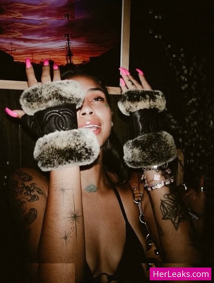 Giovanna Ramos - Image 13