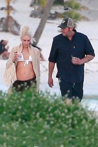 Gwen Stefani - Image 120