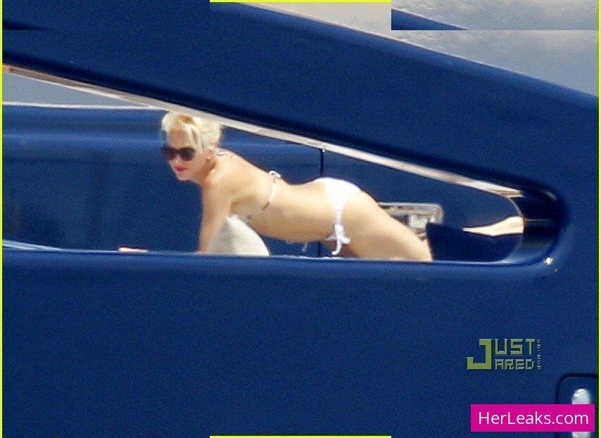 Gwen Stefani - Image 108