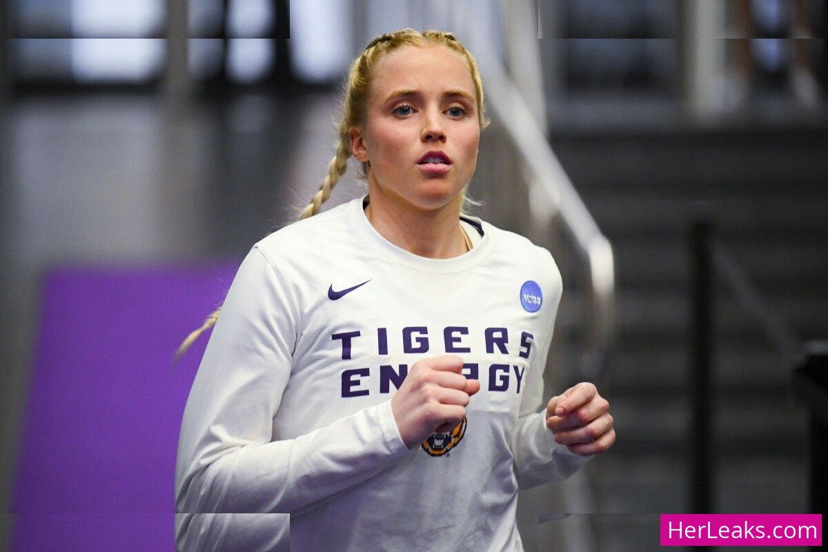 Hailey Van Lith - Image 151