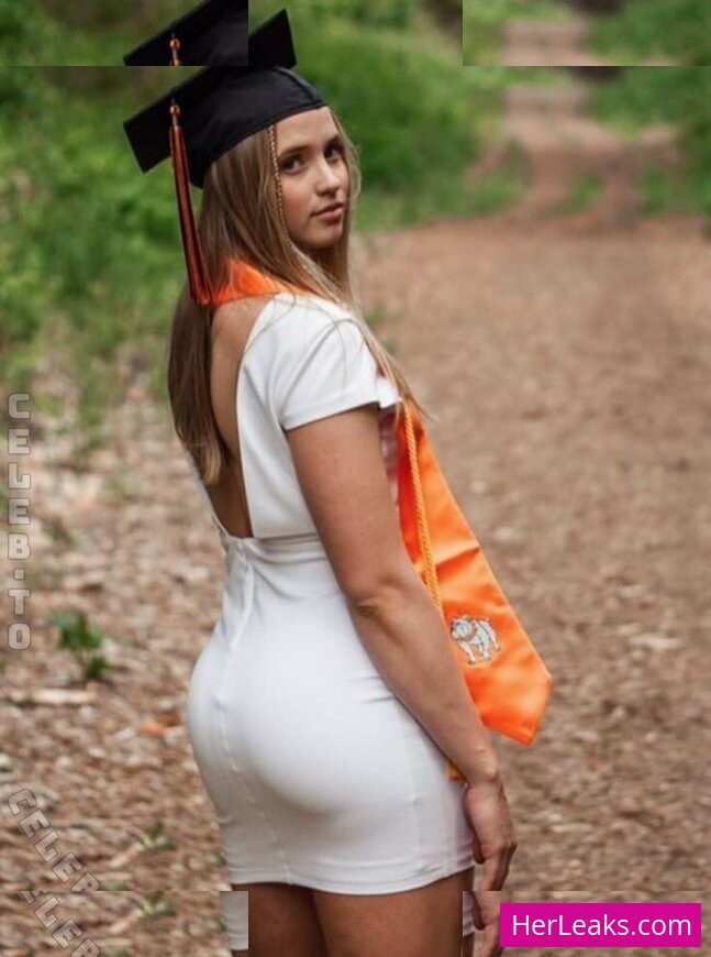 Hailey Van Lith - Image 26