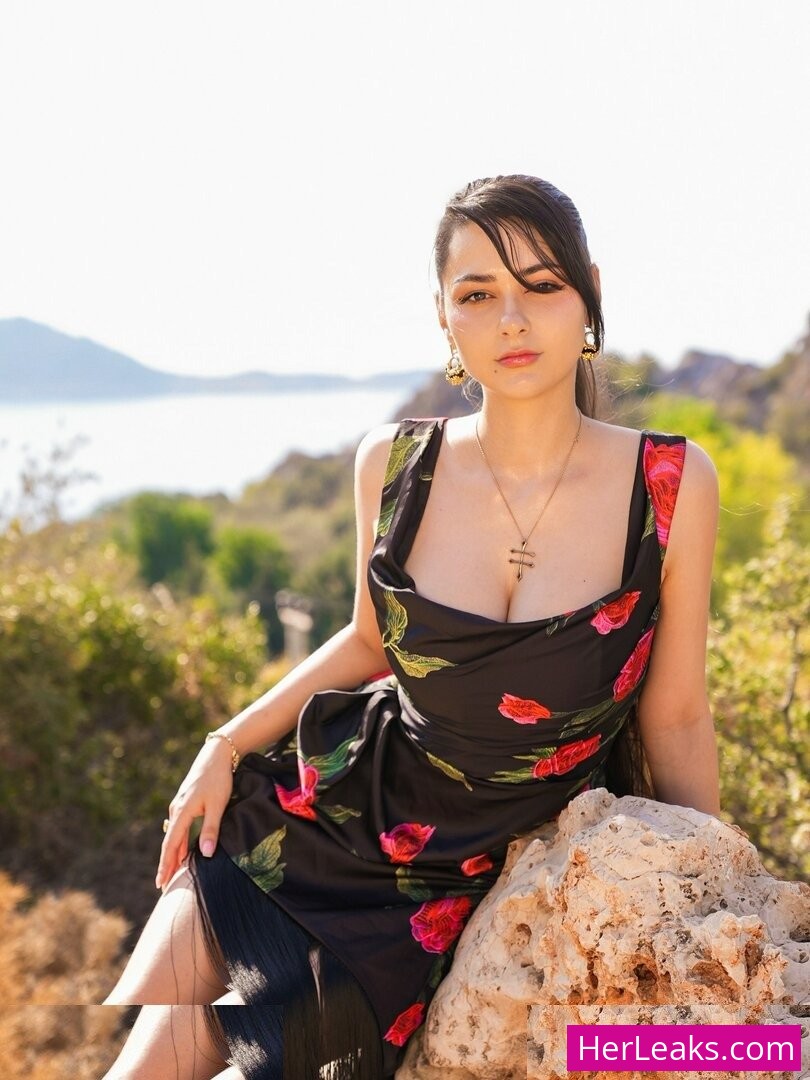 Helga Lovekaty - Image 41