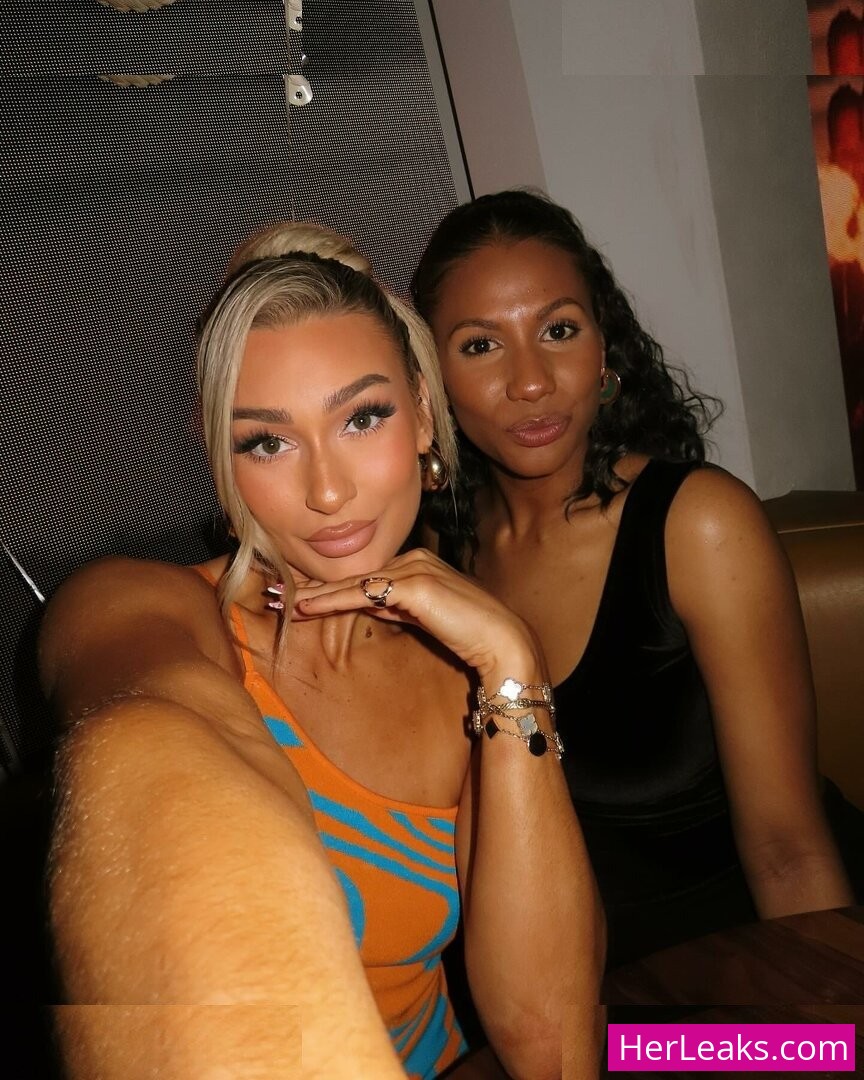 Izzi Dame - Image 373