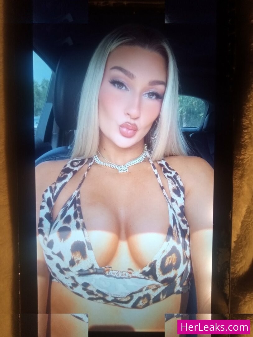 Izzi Dame - Image 368