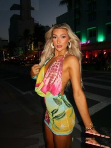 Izzi Dame - Image 334