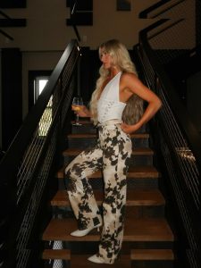 Izzi Dame - Image 293