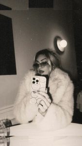 Izzi Dame - Image 202