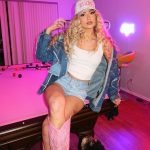 Izzi Dame - Image 135