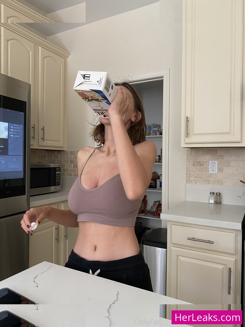 Juniper Hope - Image 133