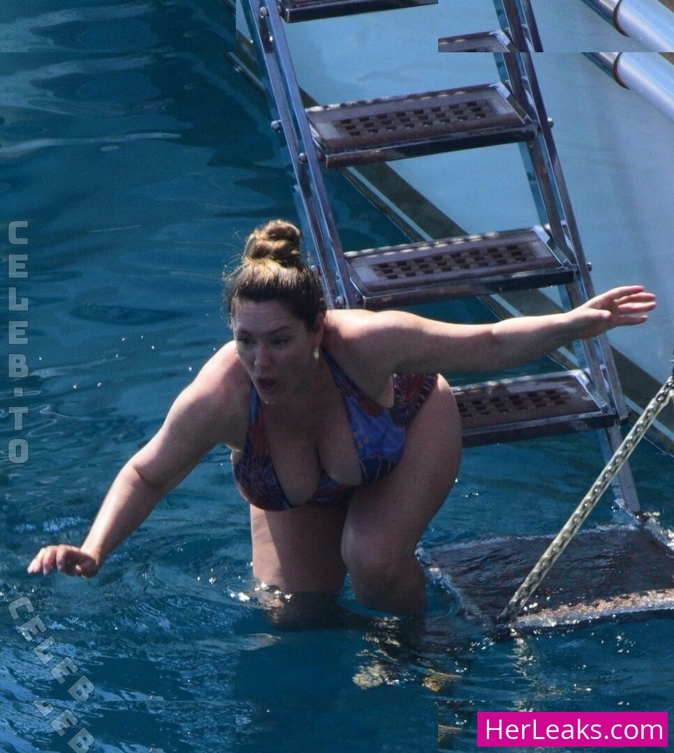 Kelly Brook - Image 105