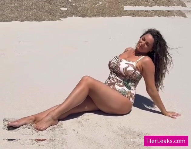 Kelly Brook - Image 378