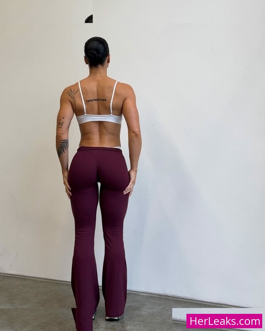 Kelly Matthews - Image 69