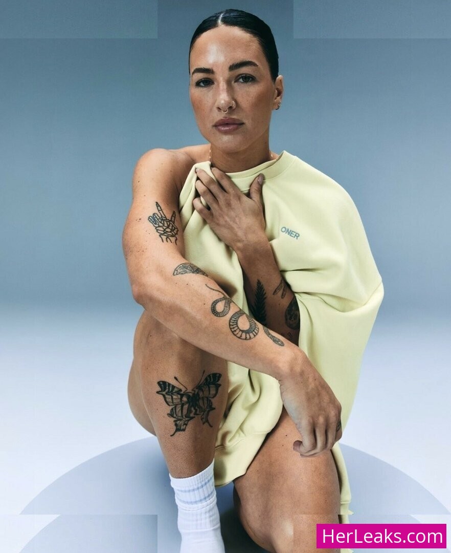 Kelly Matthews - Image 16