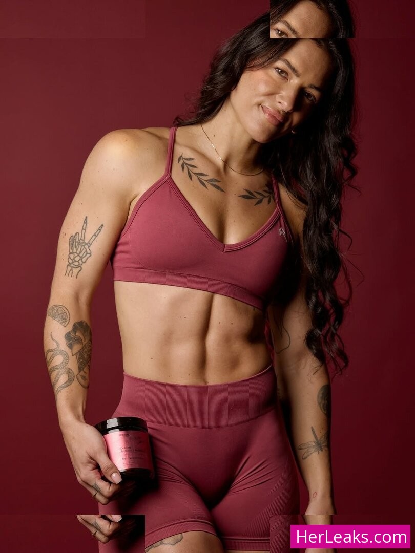 Kelly Matthews - Image 7