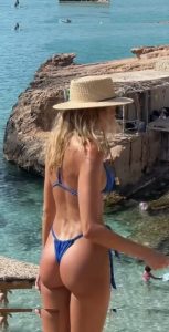 Klara Hellqvist - Image 138