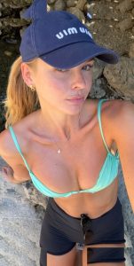 Klara Hellqvist - Image 122