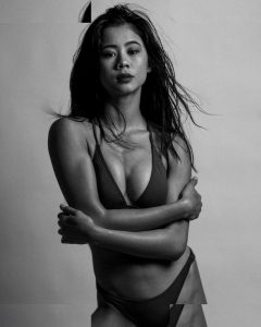 Leah Lewis - Image 100