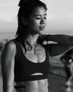 Leah Lewis - Image 80