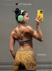 Leah Lewis - Image 28