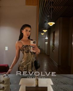 Leah Lewis - Image 7