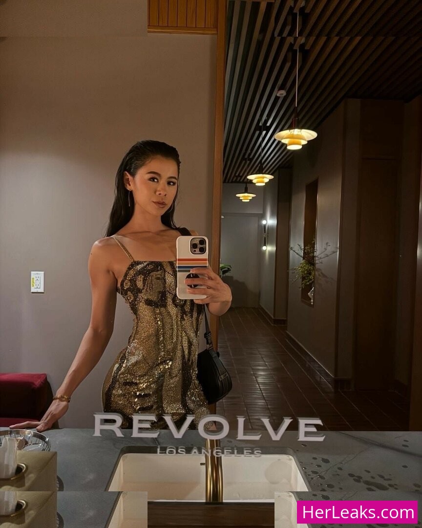 Leah Lewis - Image 7