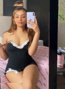 lilyluvrr - Image 10