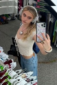 Lizzy Greene - Image 214