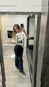 Lizzy Greene - Image 193