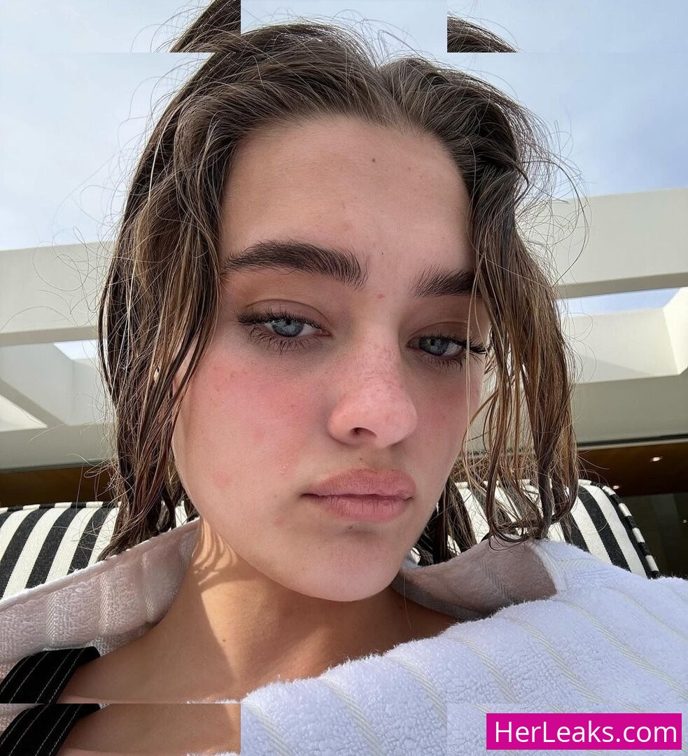 Lizzy Greene - Image 191