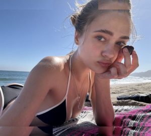 Lizzy Greene - Image 185
