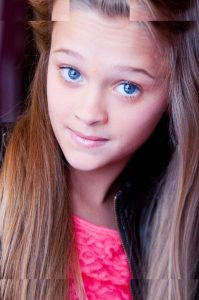 Lizzy Greene - Image 154