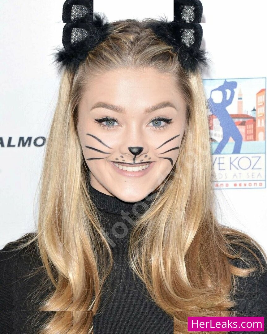 Lizzy Greene - Image 145