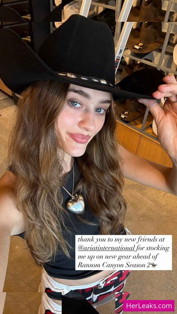 Lizzy Greene - Image 107