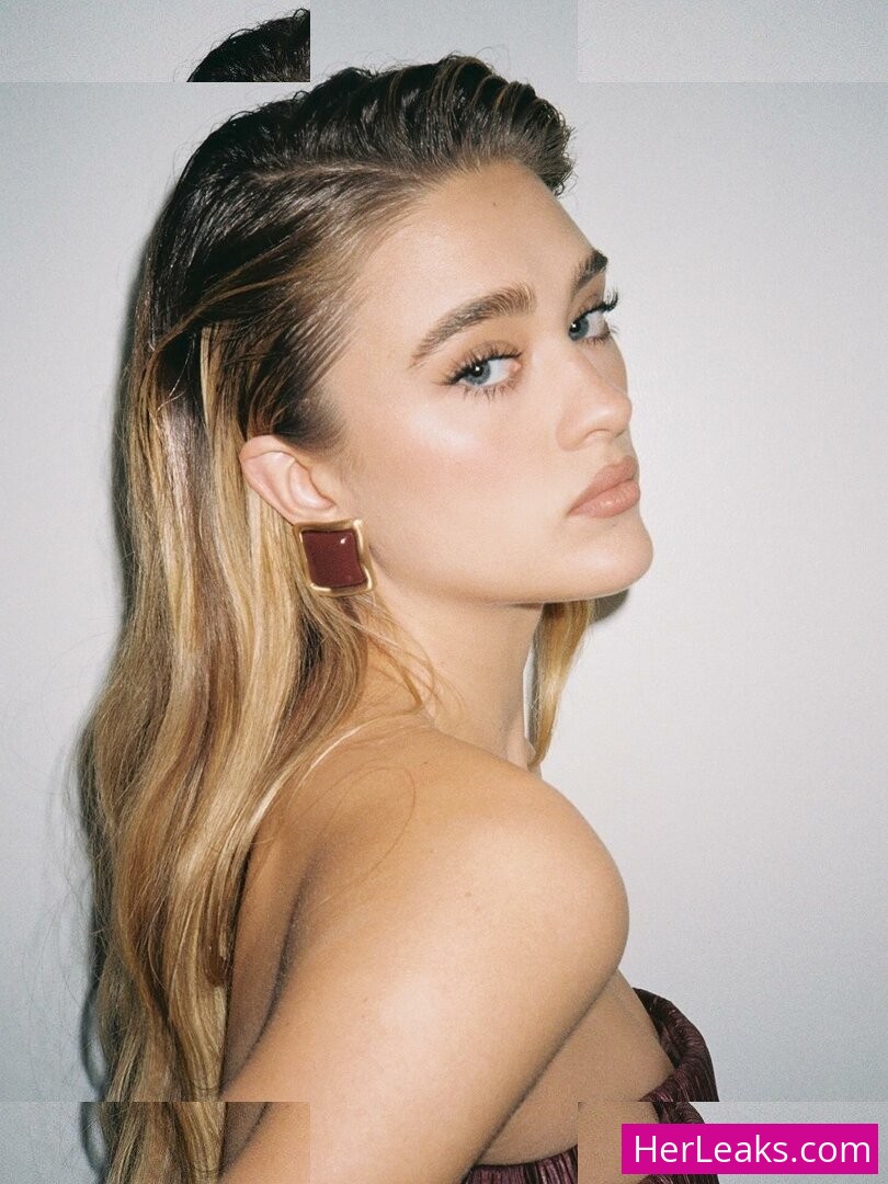 Lizzy Greene - Image 93