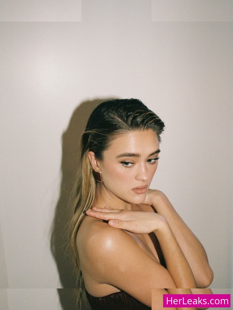 Lizzy Greene - Image 89