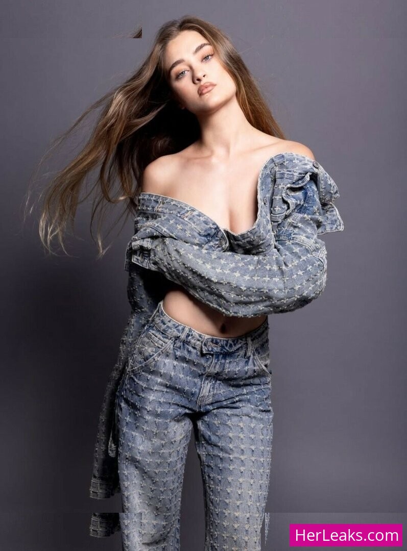 Lizzy Greene - Image 53