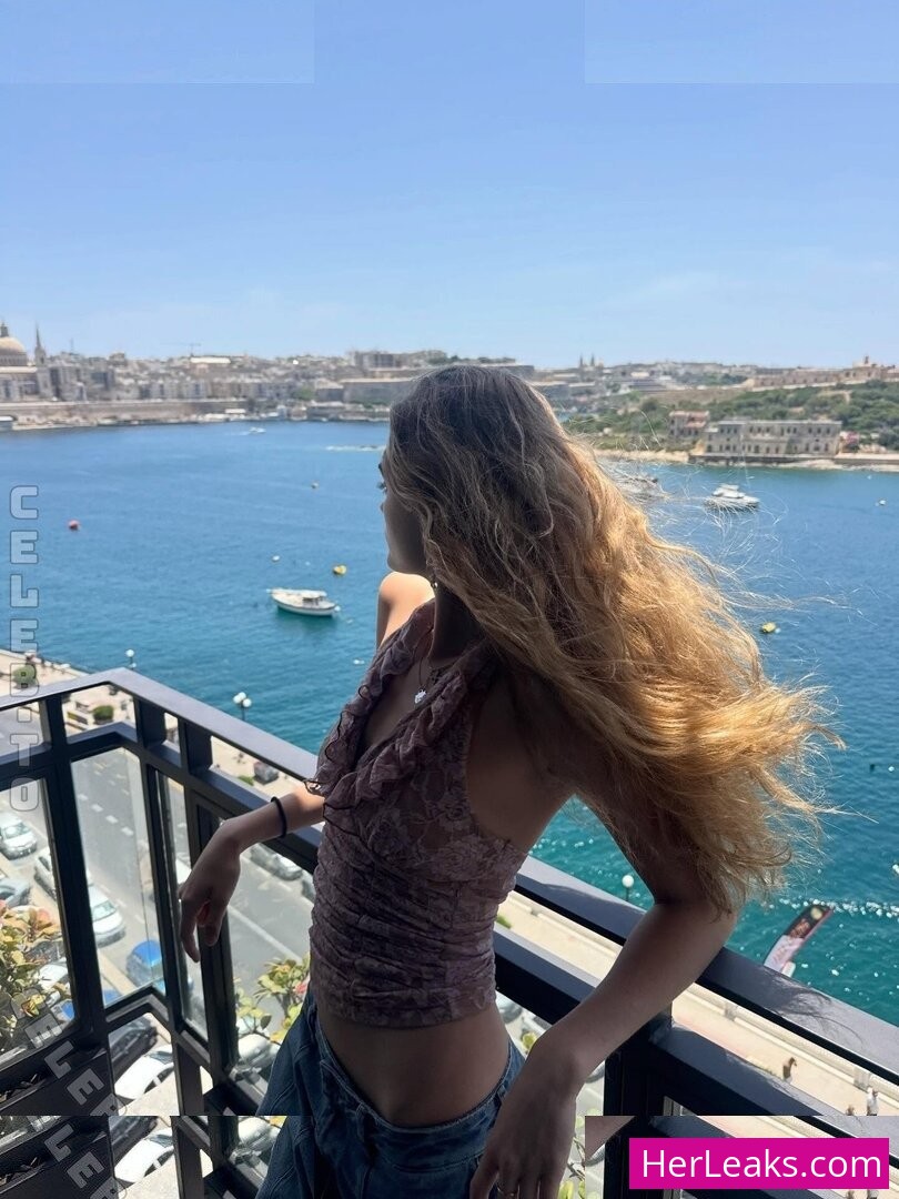 Lizzy Greene - Image 6