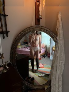 Luvliii - Image 35