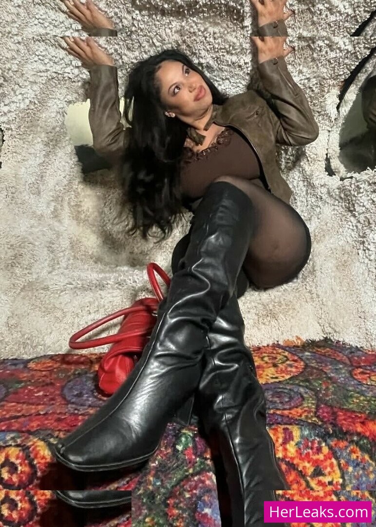 Maddi Mays - Image 66
