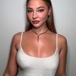 Madelyn Cline - Image 355